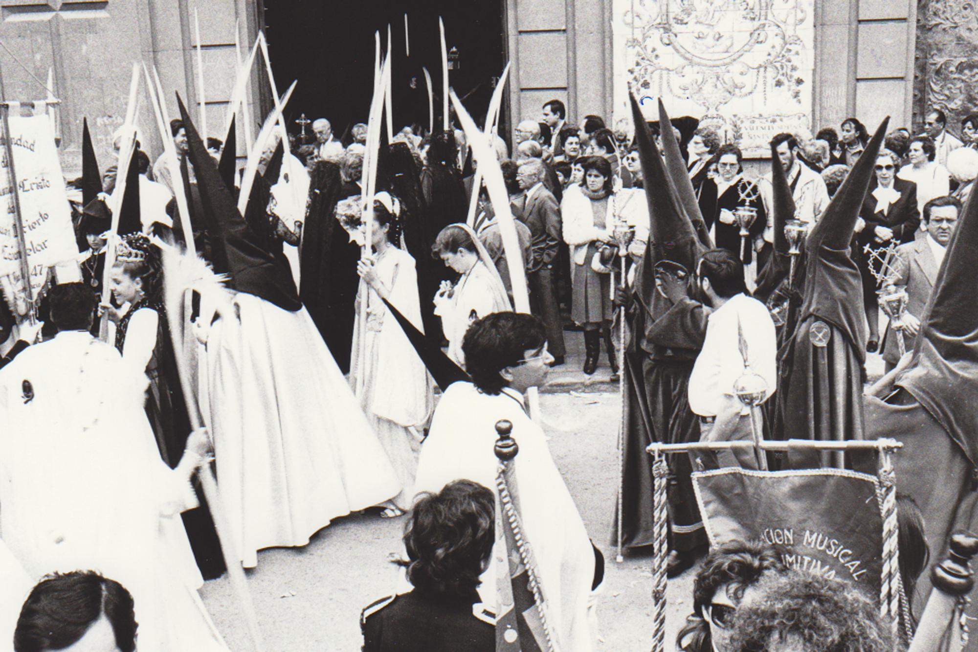 Remember: La Semana Santa Marinera en los años 90