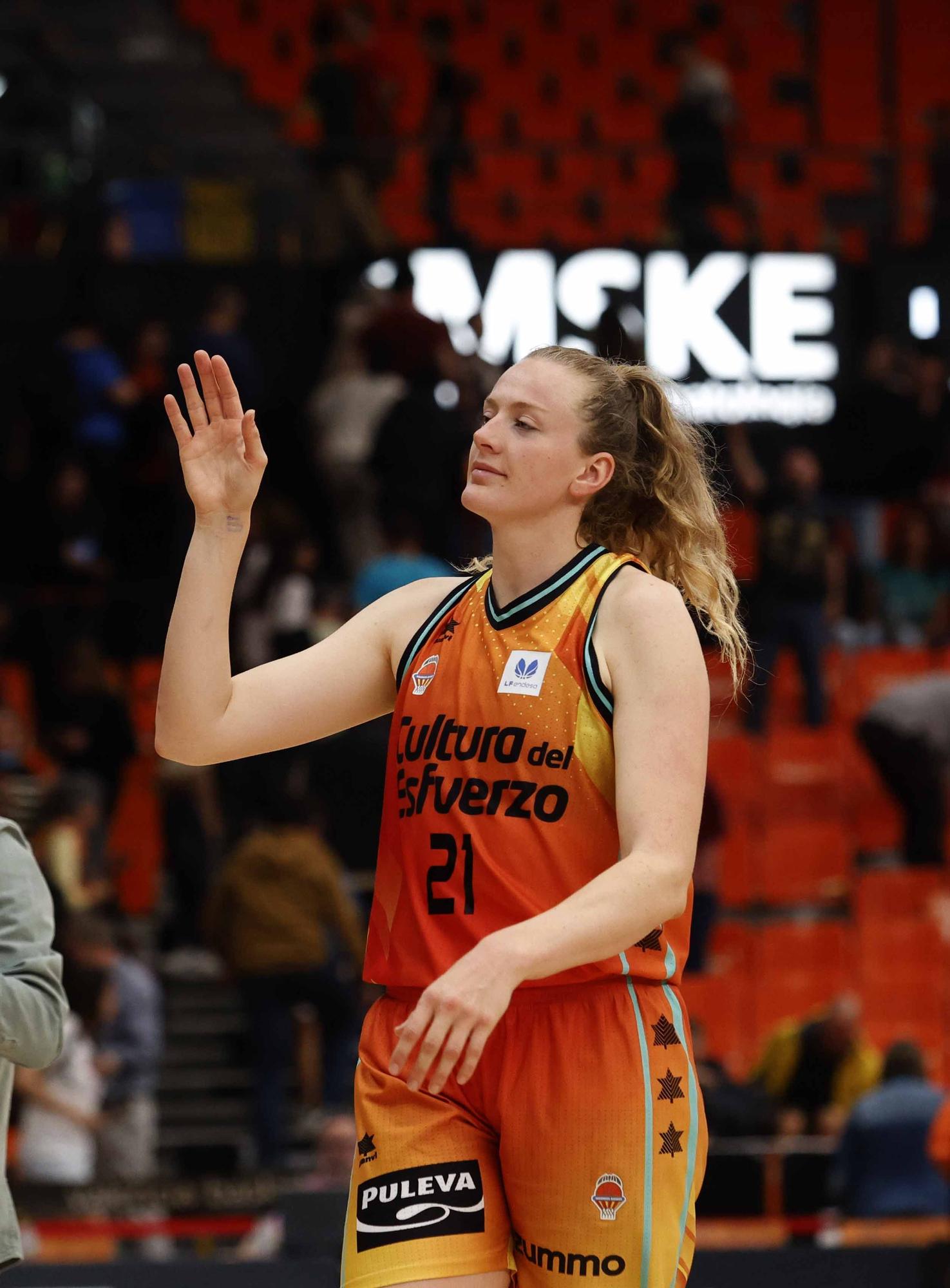 Valencia Basket - Perfumerías Avenida