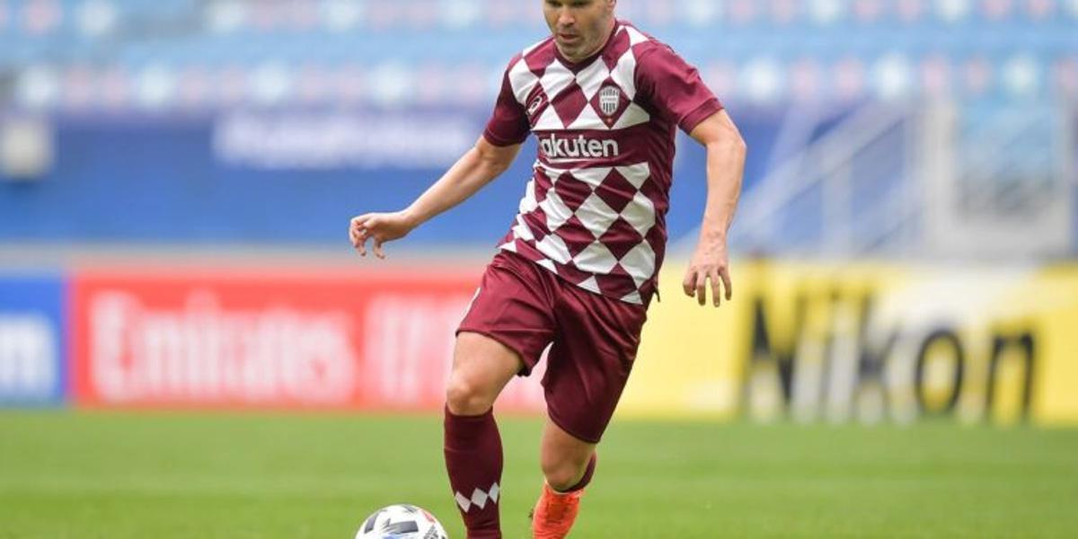 Iniesta, gol y asistencia para la victoria del Vissel Kobe en Yokohama