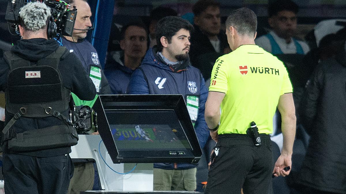 La IFAB anuncia los cambios de las reglas de fútbol para la próxima temporada