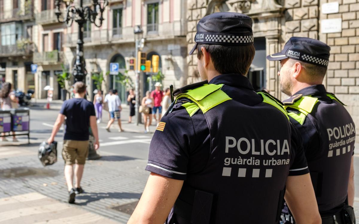 Mor una vianant al ser atropellada per una moto al barri de Gràcia de Barcelona