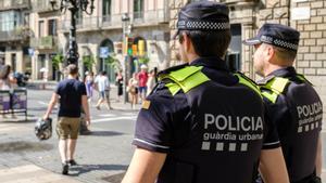 Agentes de la Guardia Urbana de Barcelona, en una imagen de archivo