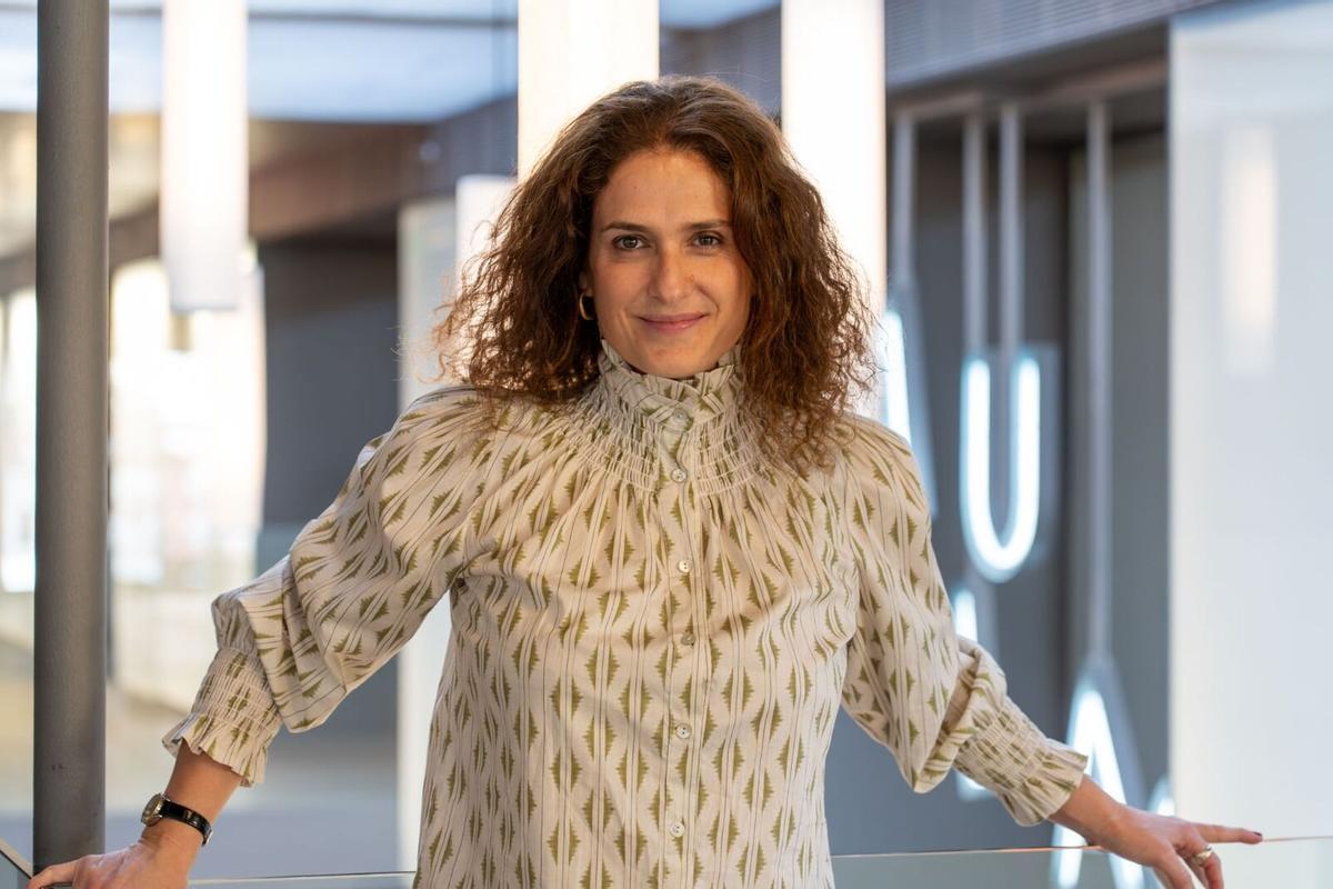 Nazareth Castellanos, neurocientífica licenciada en Física Teórica y doctora en Medicina.