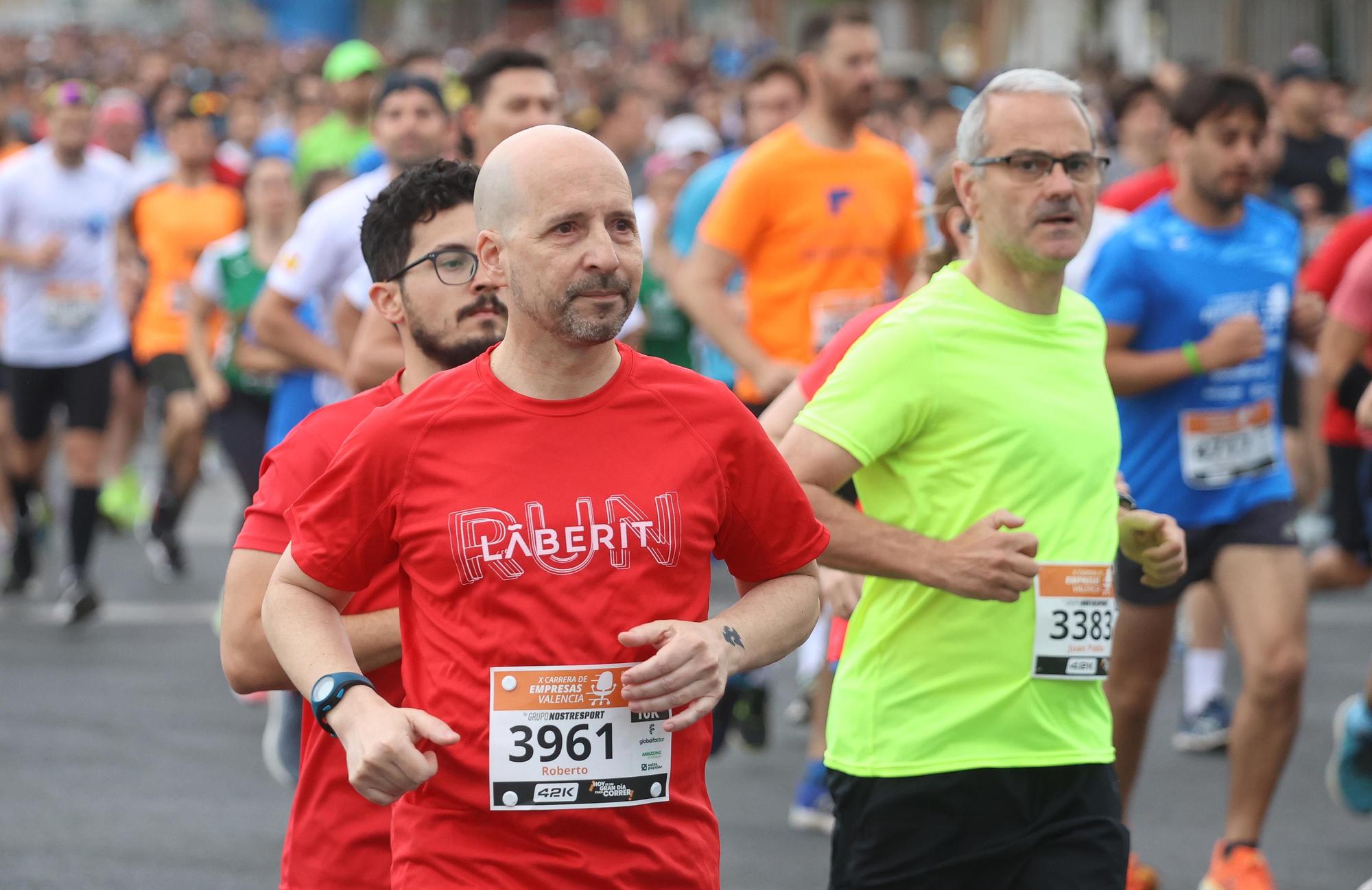 Búscate en la carrera de las empresas