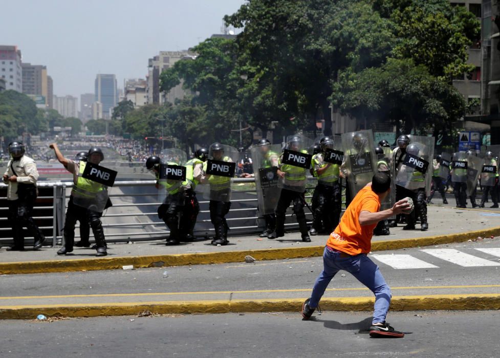 Incidentes en la marcha opositora en Venezuela