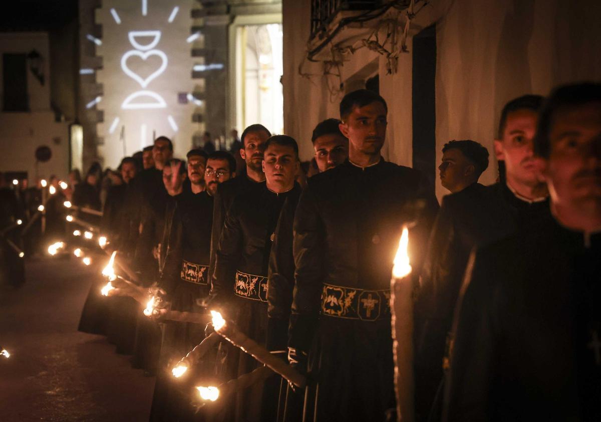 Así ha sido la Procesión del Silencio en Sagunt