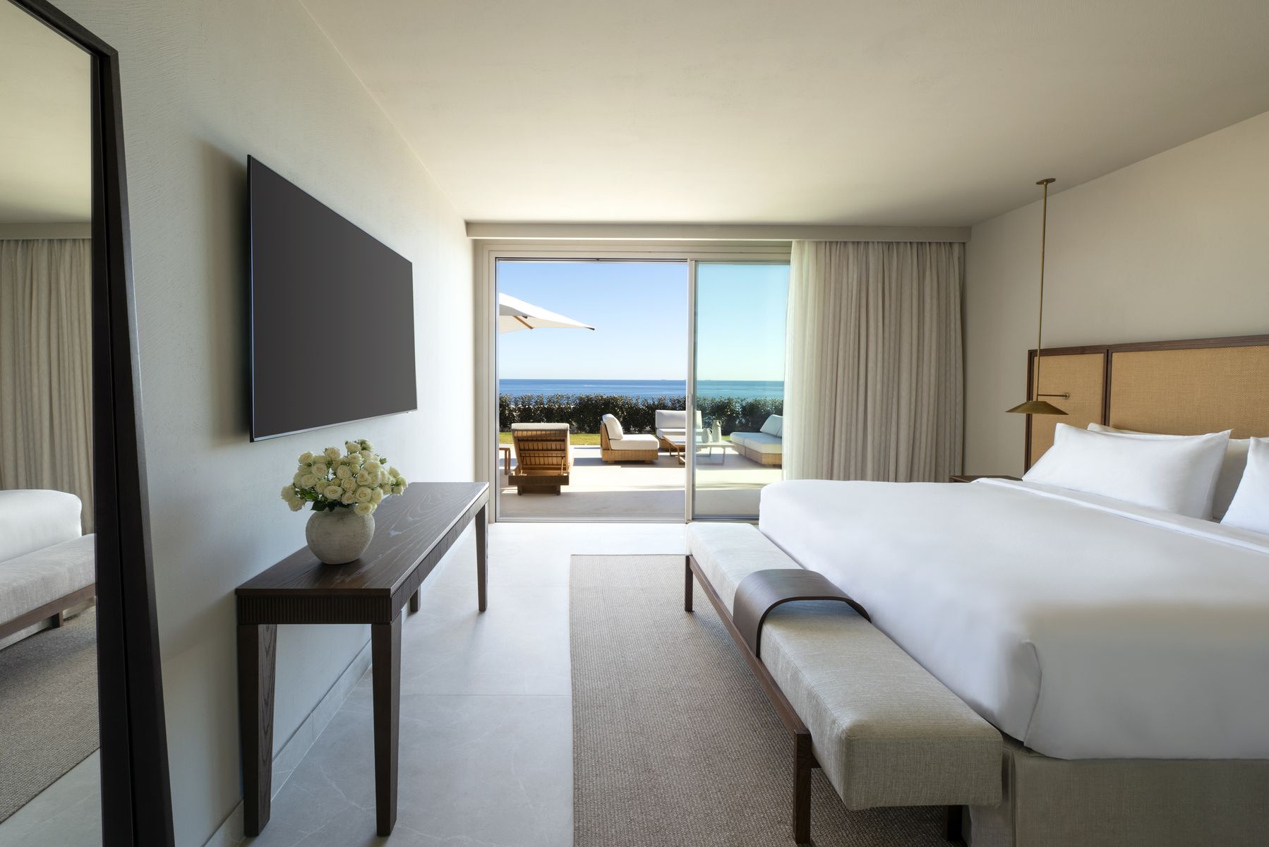 150 habitaciones en Fairmont La Hacienda Hotel.