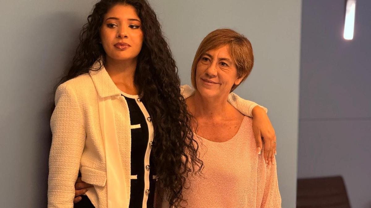 Imagen de Nada y Neus en una imagen cedida por la editorial