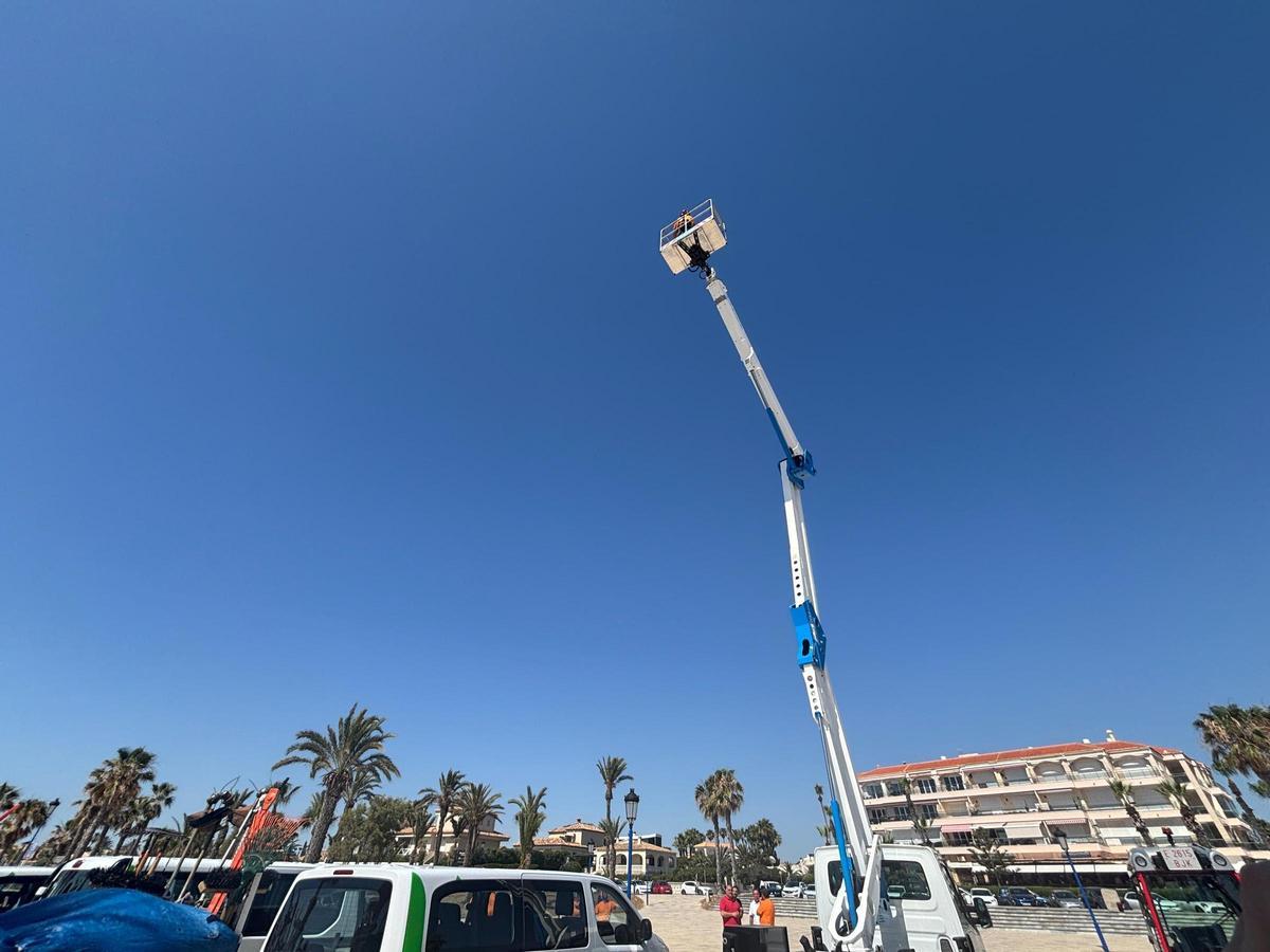 Nuevo camión con brazo articulado de hasta 24 metros de altura