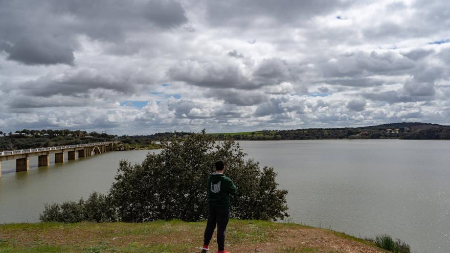 El &quot;mini invierno&quot; que nos espera este fin de semana: agua y temperaturas muy bajas