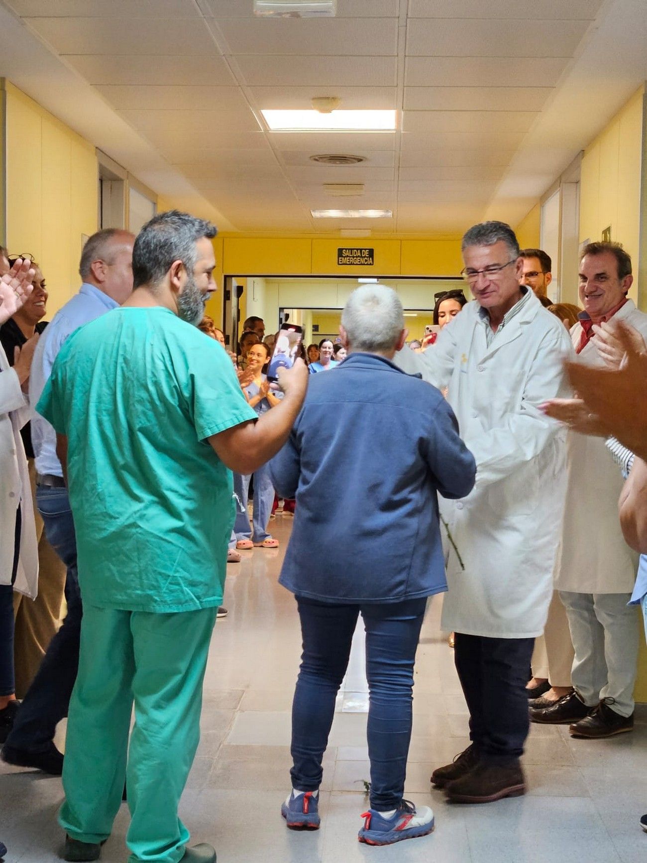 Despedida de la enfermera Esperanza Bardanca después de 40 años trabajando en el Hospital de Fuerteventura