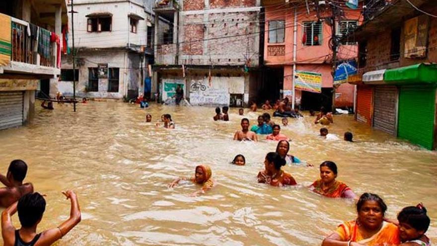 Población afectada por una inundación en el país