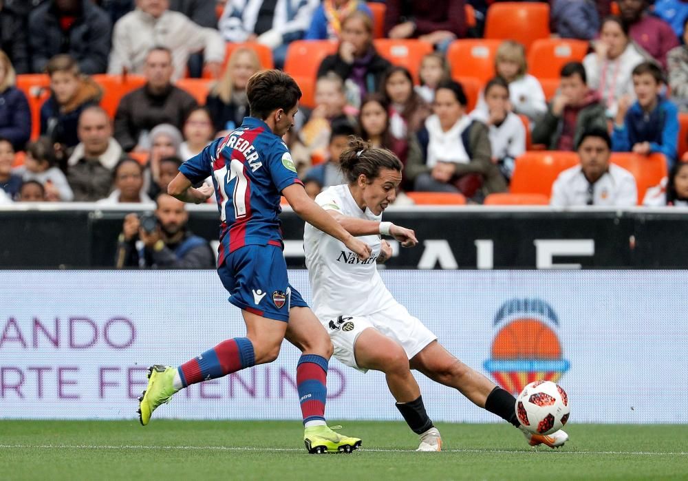 Derbi femenino en Mestalla