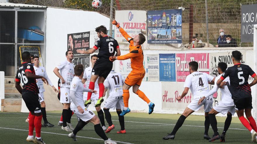 La Peña reacciona ante el Hércules