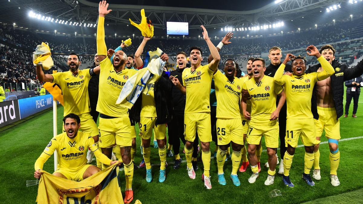 Los jugadores del Villarreal celebran la fantástica victoria ante la Juventus.