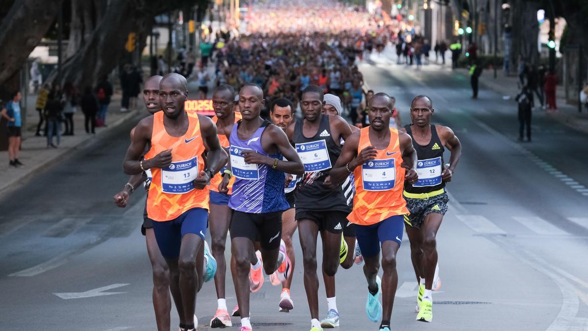 Las imágenes de la Zurich Maratón de Málaga