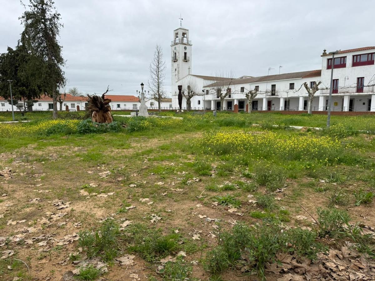 Plaza de la pedanía de Alcazaba (Badajoz).