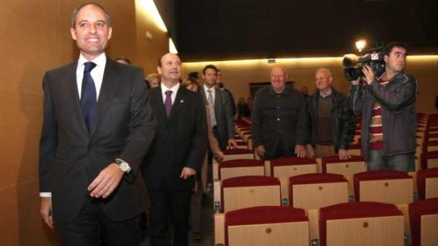 El expresidente del Consell inauguró el auditorio en 2008.