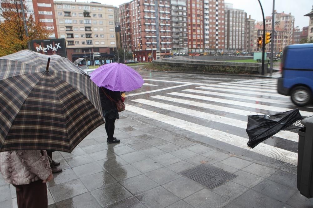 Los efectos del temporal "Ana" en Asturias