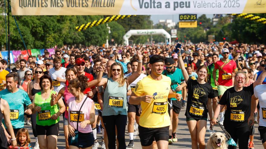 La Volta a Peu recobra su esplendor con 8.500 participantes