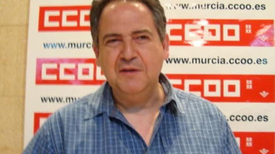 Salvador Soto.