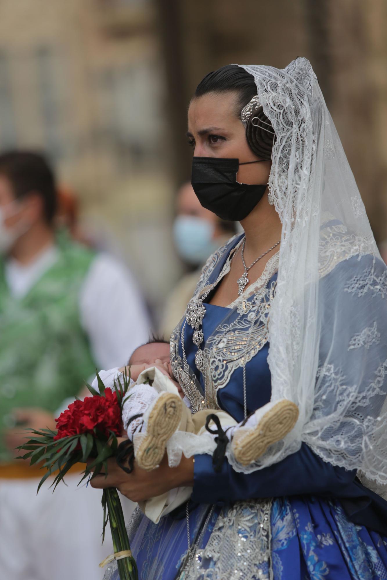 Búscate en el segundo día de Ofrenda por la calle de la Mar (entre las 19.00 y las 20.00 horas)