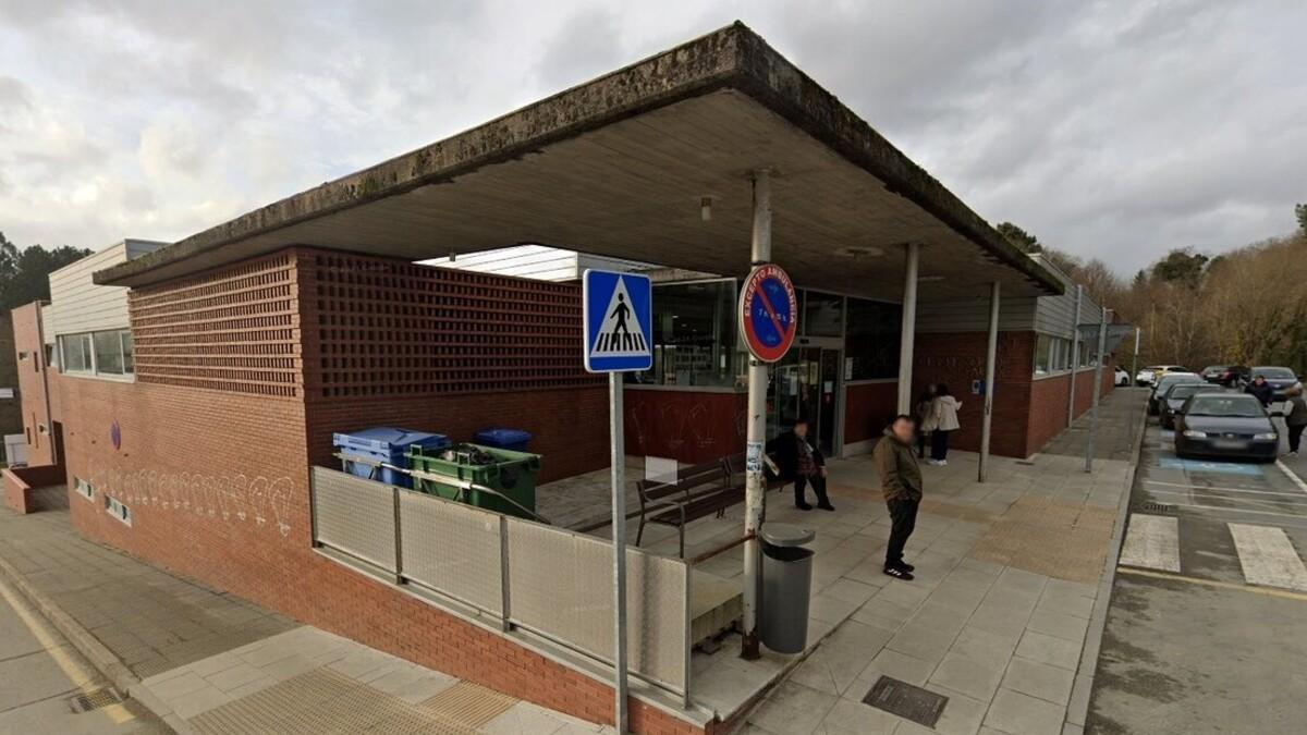 El Centro de Salud de Ordes, donde denuncian temperaturas de hasta 35 grados