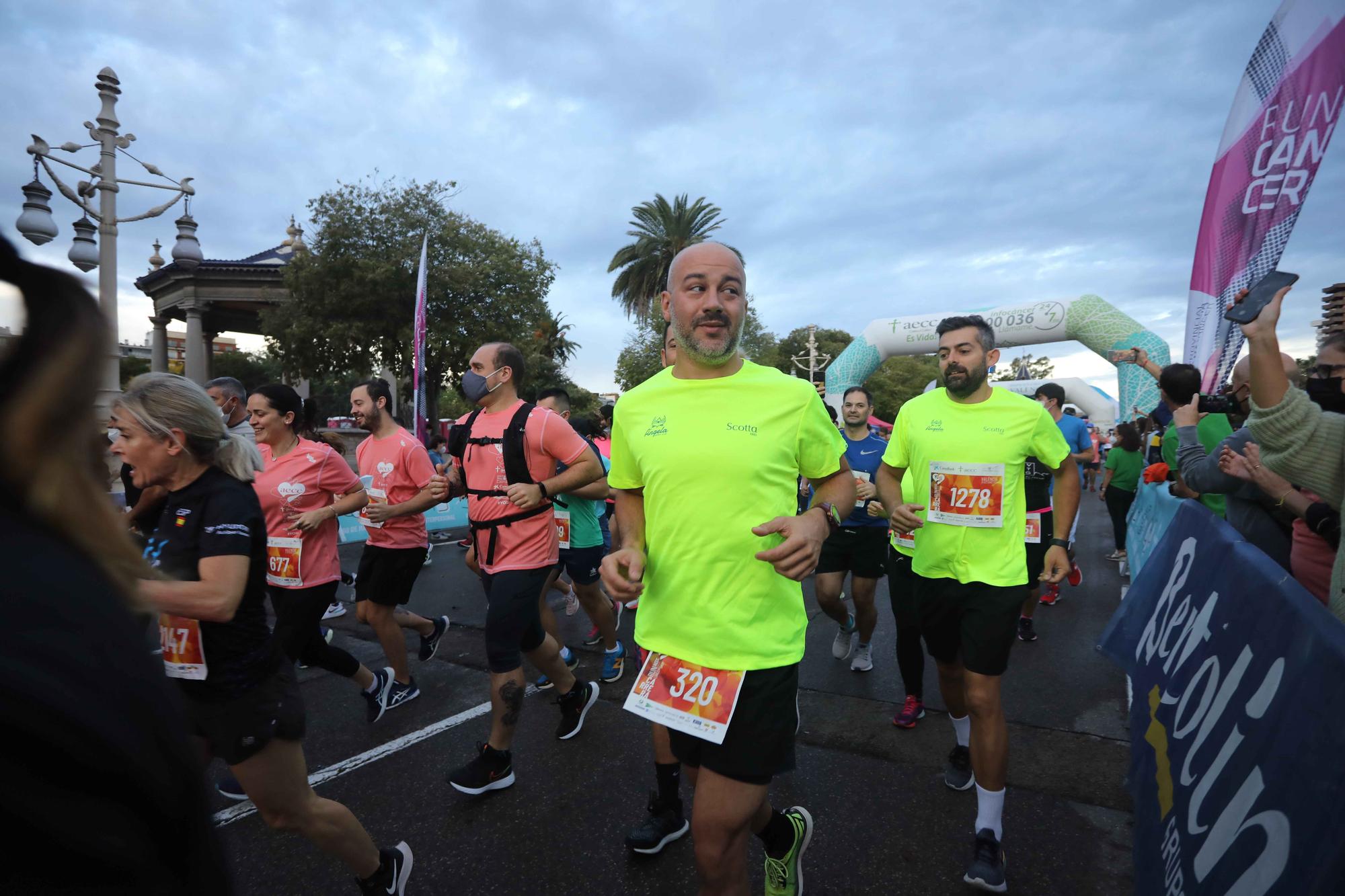 Búscate en la carrera contra el cáncer de València