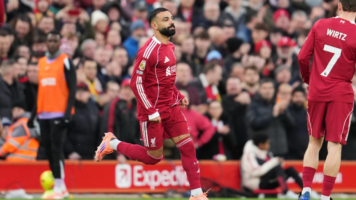 El momento en el que Salah regresa a los terrenos de juego con la camiseta del Liverpool