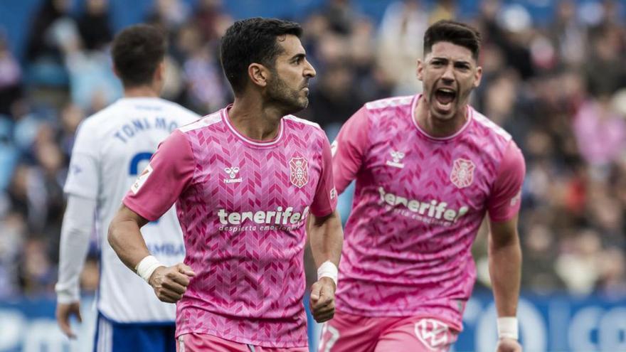 Los laguneros Ángel y Maikel Mesa, goles sin celebración y de ‘pichichi’