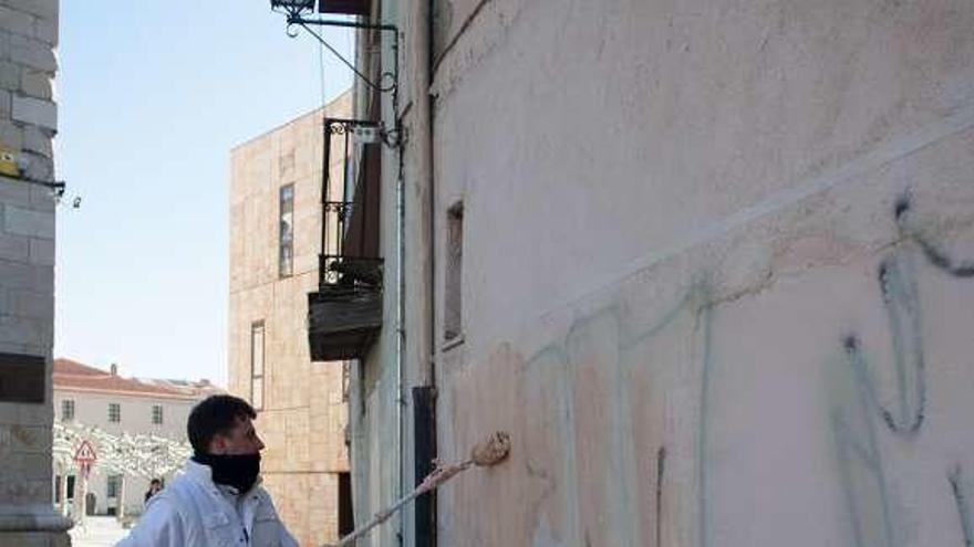 Ciudadanos pide espacios para grafitis en la lucha contra el vandalismo en Zamora