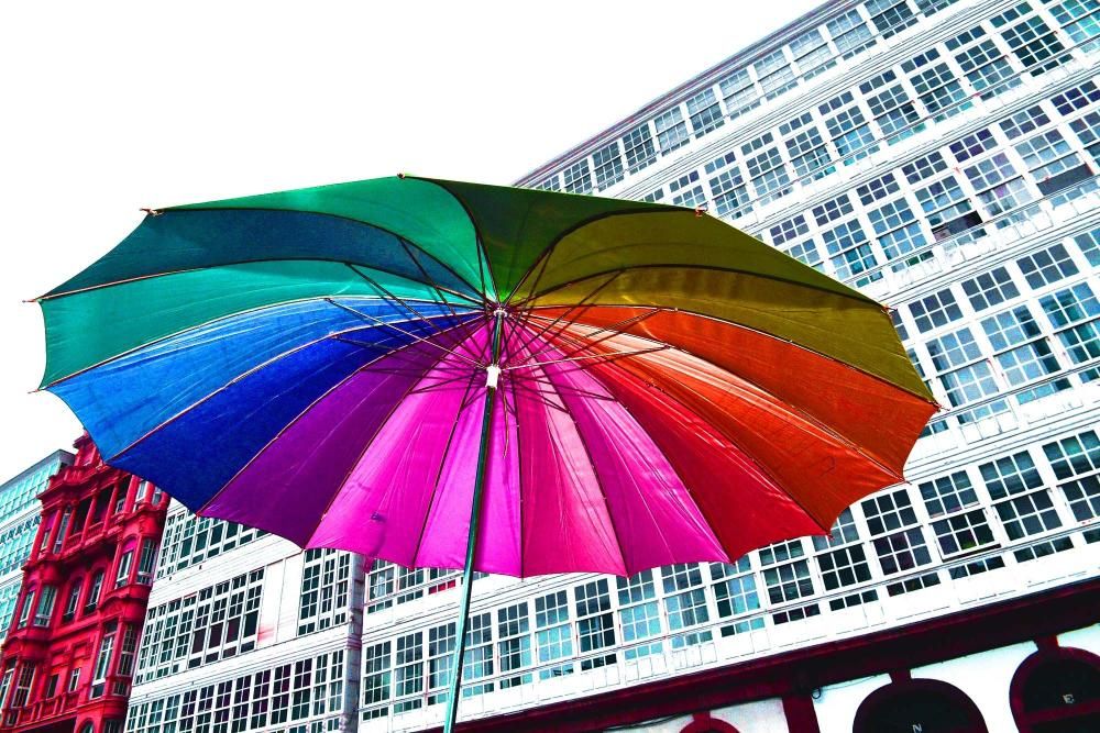 Banderas arcoiris engalanan A Coruña