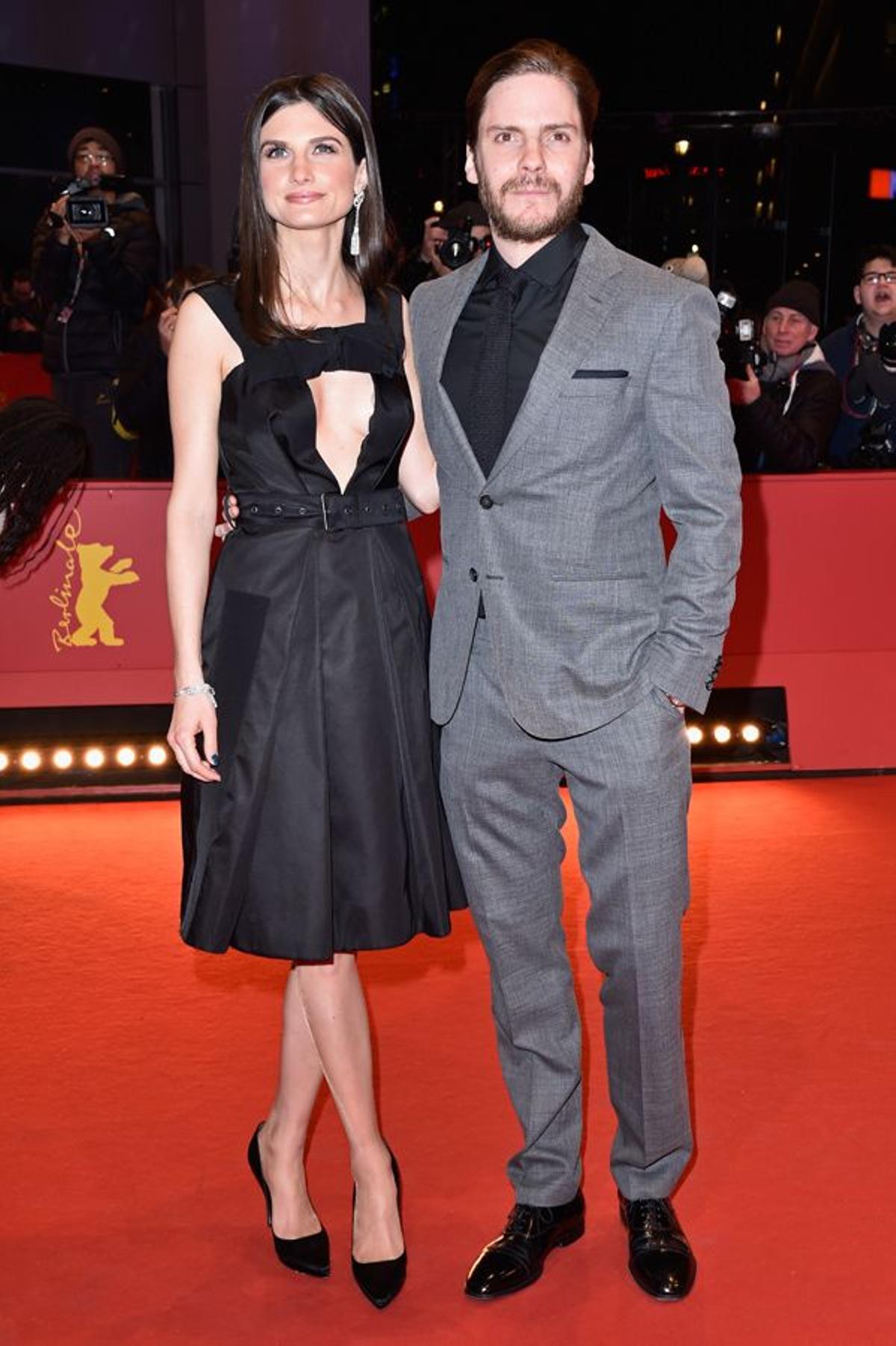 Felicitas Rombold y Daniel Bruehl en la 66 edición del Festival de Cine de Berlinale