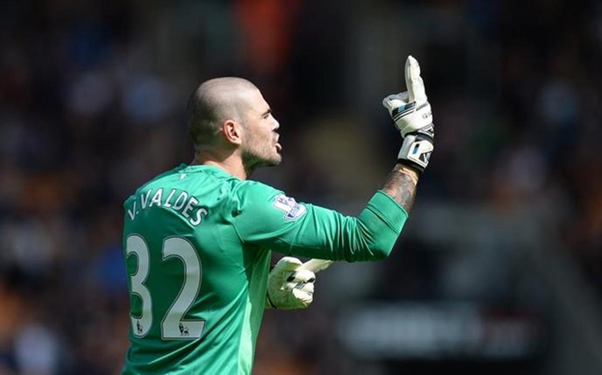 Víctor Valdés busca otro equipo