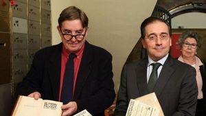 El Govern es desmarca del xoc entre la RAE  i el Cervantes