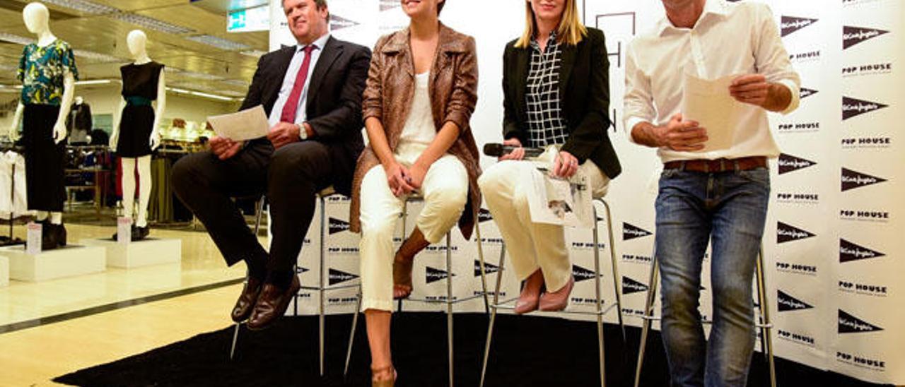 Manuel Marrero, Laura Morales, Davinia Armas y Lartaun Pérez en la presentación de Next Face Canarias, en El Corte Inglés.