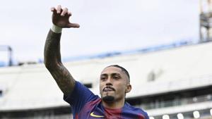 El Barça goleja el Sevilla en una tarda gairebé perfecta per a Hansi Flick