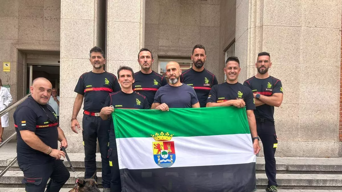 La Diputación de Badajoz enviará este sábado 10 bomberos y un perro de búsqueda a Venezuela tras los terremotos