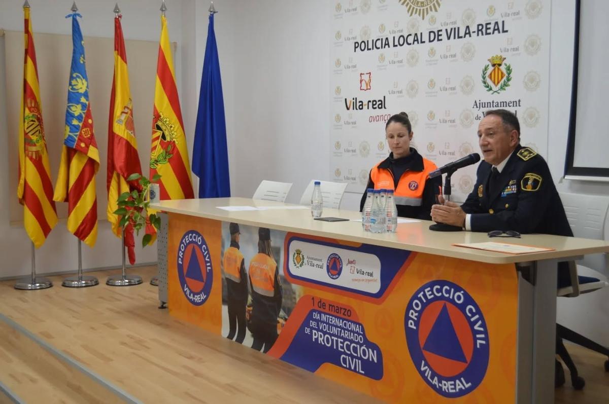 Fotogaleria I Vila-real homenatja els coluntaris i voluntàries de l'agrupació local de Protecció Civil