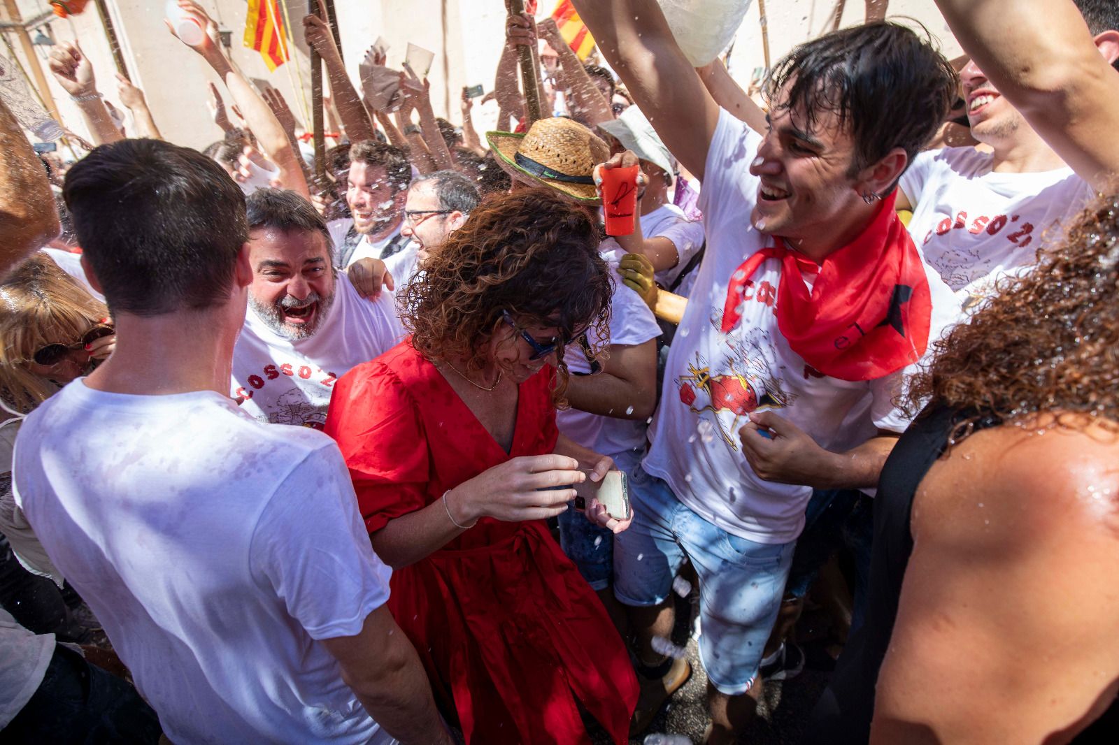 Fiesta del Cosso de Felanitx 2022 | 'Motomami', Sor Estiércol y ‘estelades’, el cóctel festivo del Cosso de Felanitx