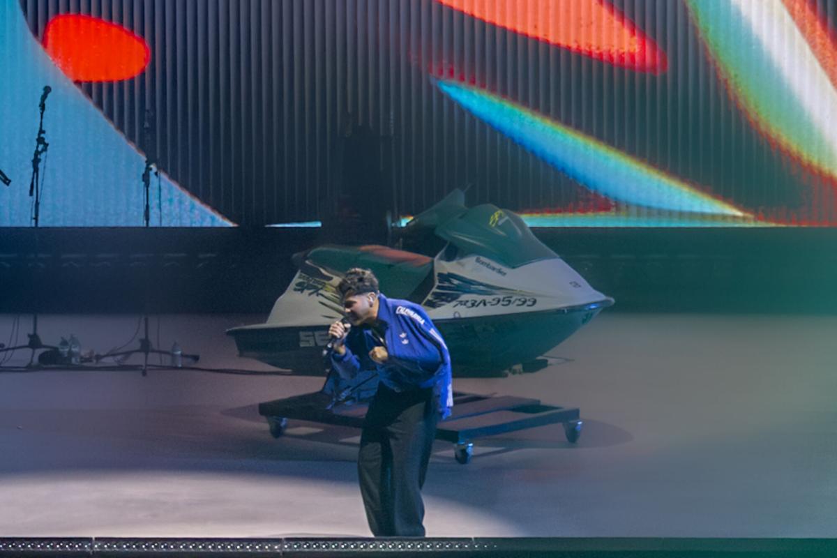 El artista Daniel Martínez de la Ossa Romero ‘Delaossa’ durante su concierto en el Movistar Arena.