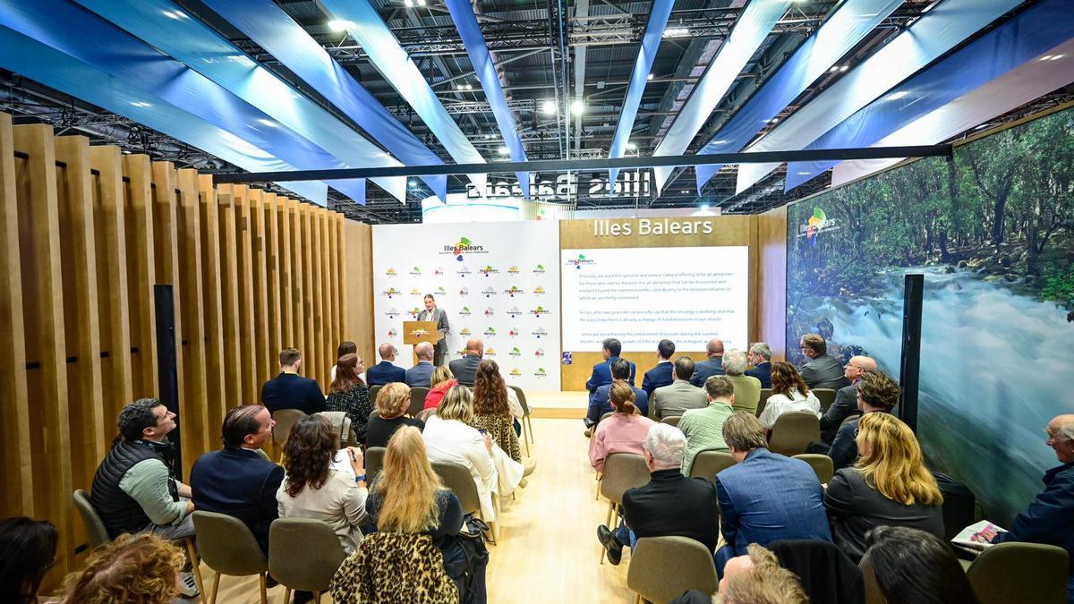 Prohens durante su presentación este martes en el estand de Baleares en la World Travel Market, en Londres.
