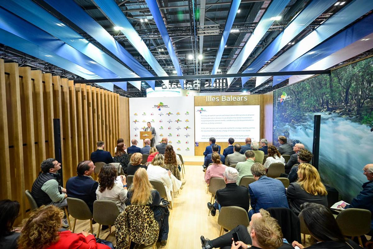 Prohens durante su presentación este martes en el estand de Baleares en la World Travel Market, en Londres.