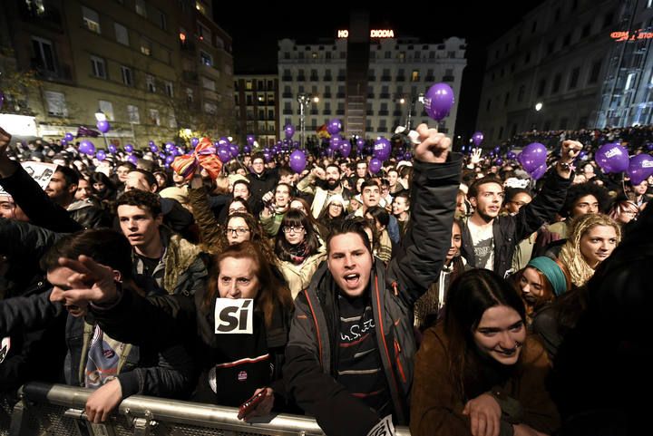 Los candidatos celebran los resultados de las elecciones