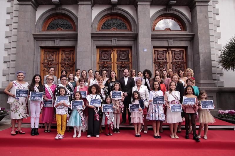 Recepción a las candidatas a Reinas del Carnaval