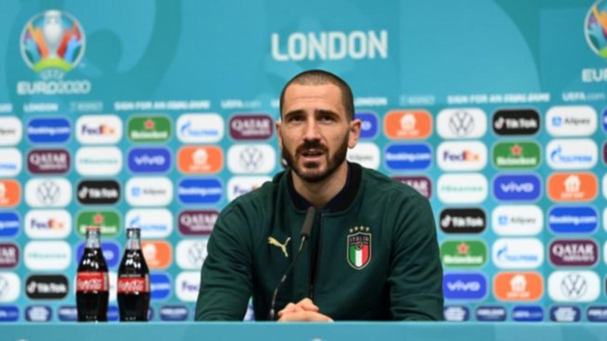 Leonardo Bonucci, arrepentido por su expulsión