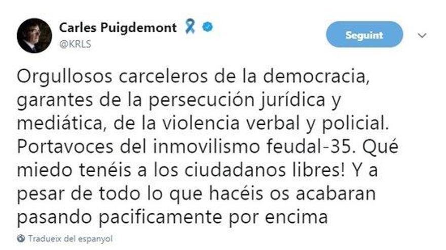 Piulada de Carles Puigdemont