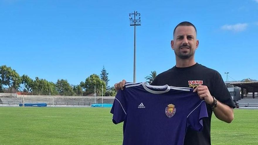 El entrenador del Laguna se defiende de la árbitra que lo acusó de perseguirla: &quot;Miente y tengo pruebas&quot;