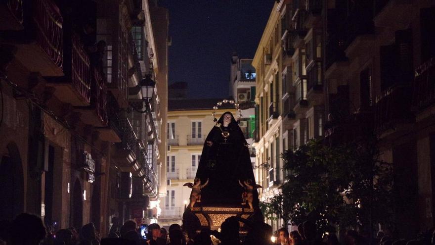 Servitas, el susurro de la noche del Viernes Santo