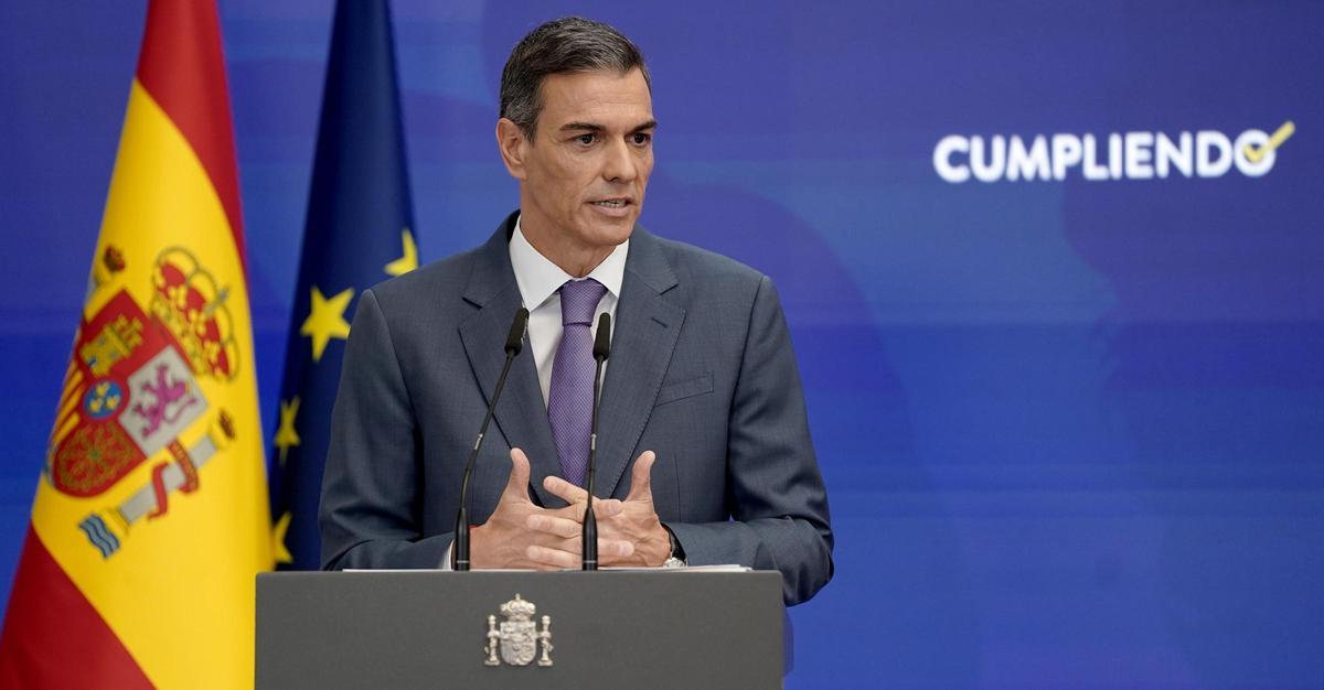 Pedro Sánchez, presidente del Gobierno, comparece en Moncloa.